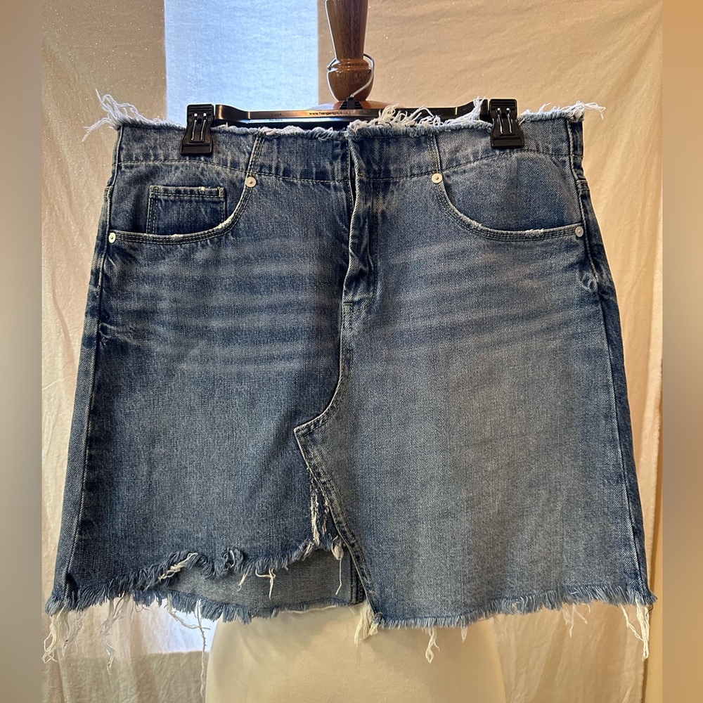 Chelsea & Violet western denim frayed jean skirt size 29